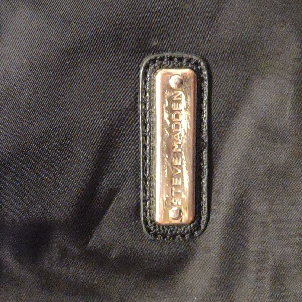 Steve Madden black purse